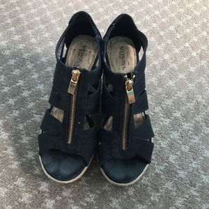 Merona black wedges